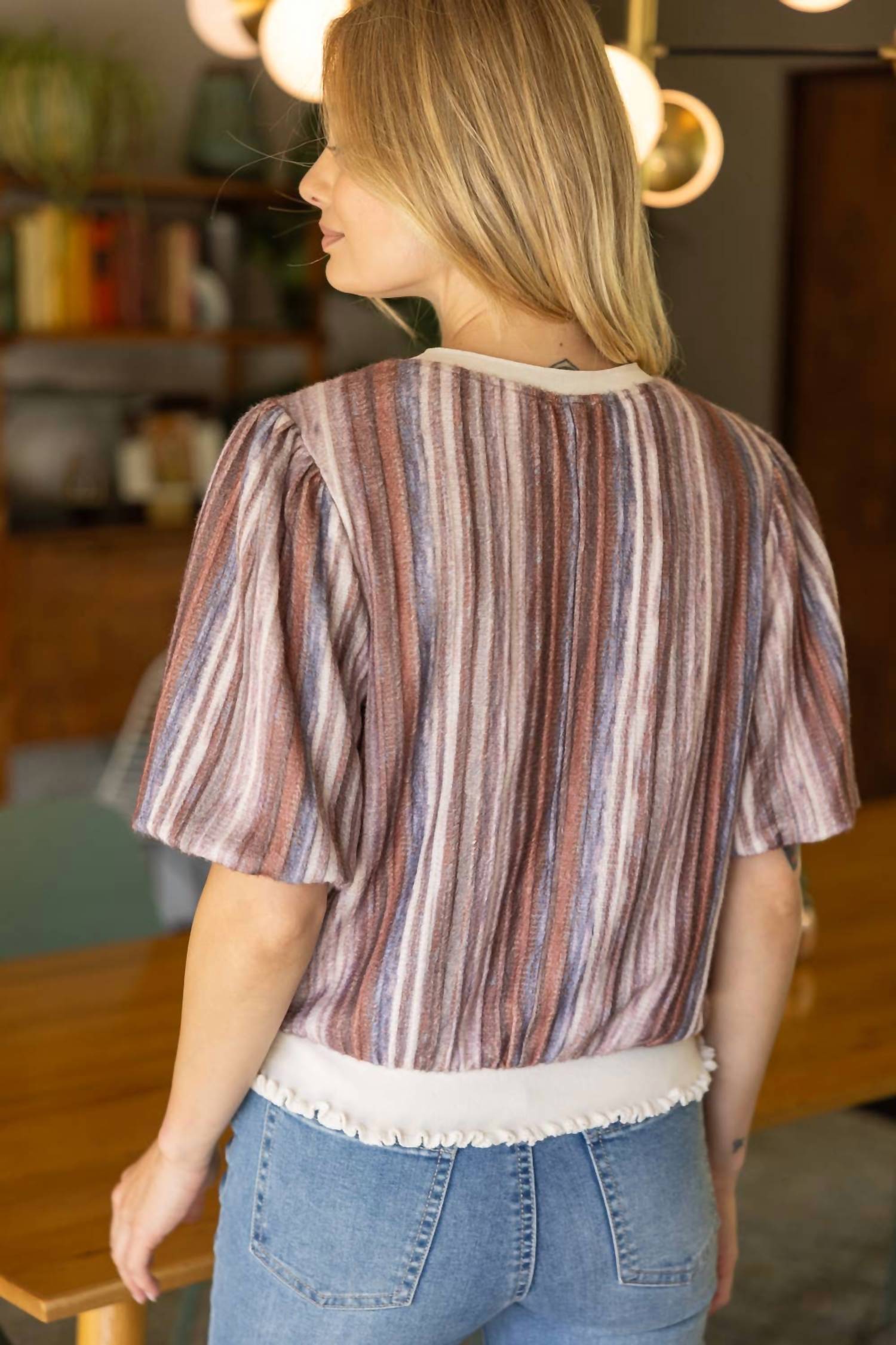 Voy - Striped Ombre Short Bubble Sleeve Knit Top