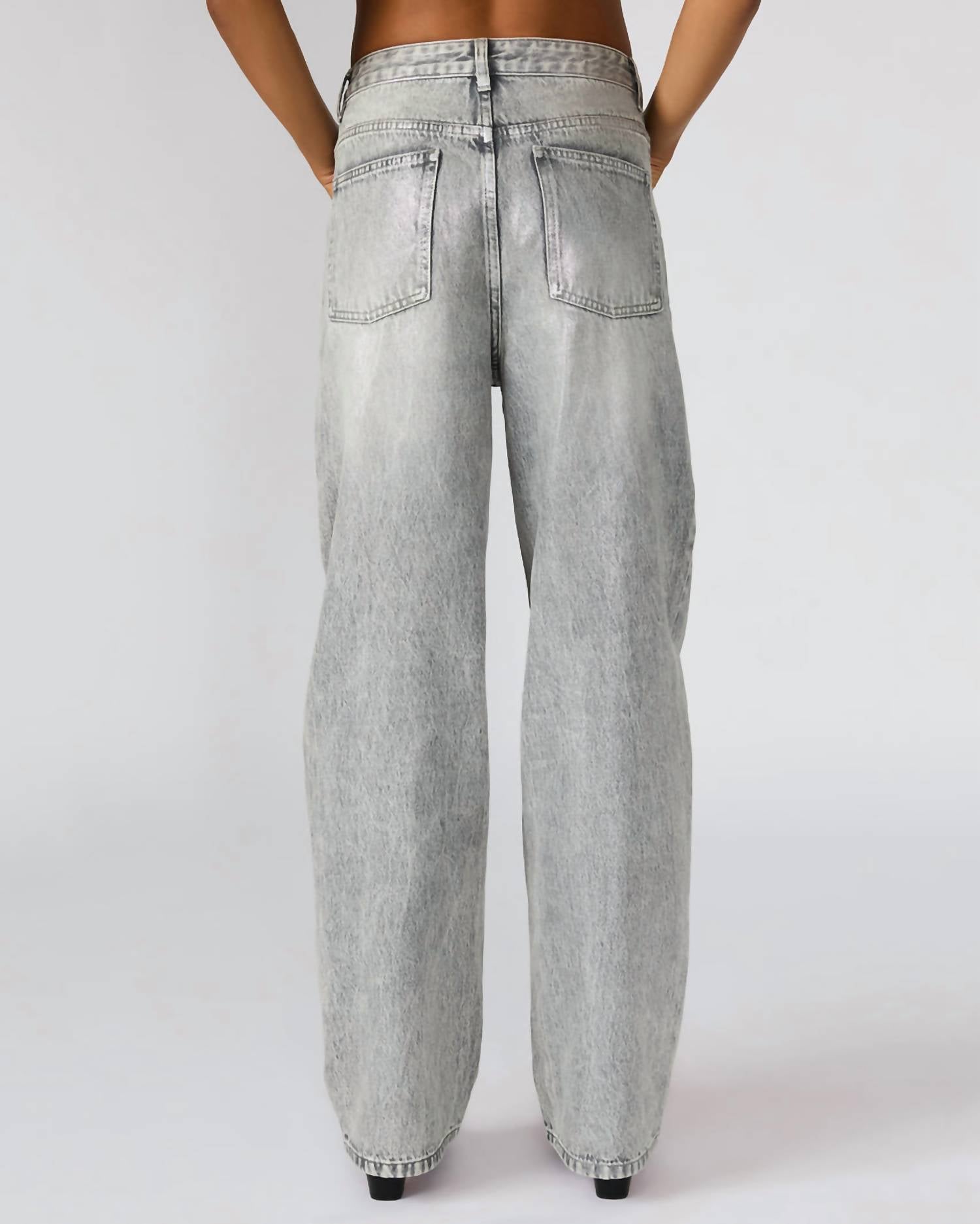 STEVE MADDEN Zo Straight Leg Jean in silver - women's jeans - detail view