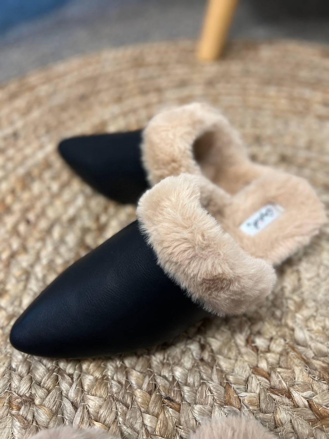 Thistle And Clover - Women's Dress Furry Flats