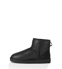 Ugg - Men's Classic Mini Bomber Boots