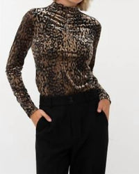 Esqualo - Gathering Leopard Turtleneck Top
