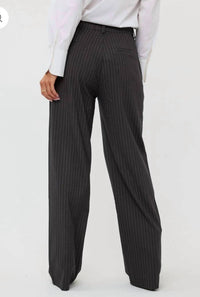 Esqualo - Pinstripe trousers