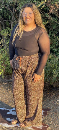 Davi & Dani - Leopard Wide Leg Pants - Plus