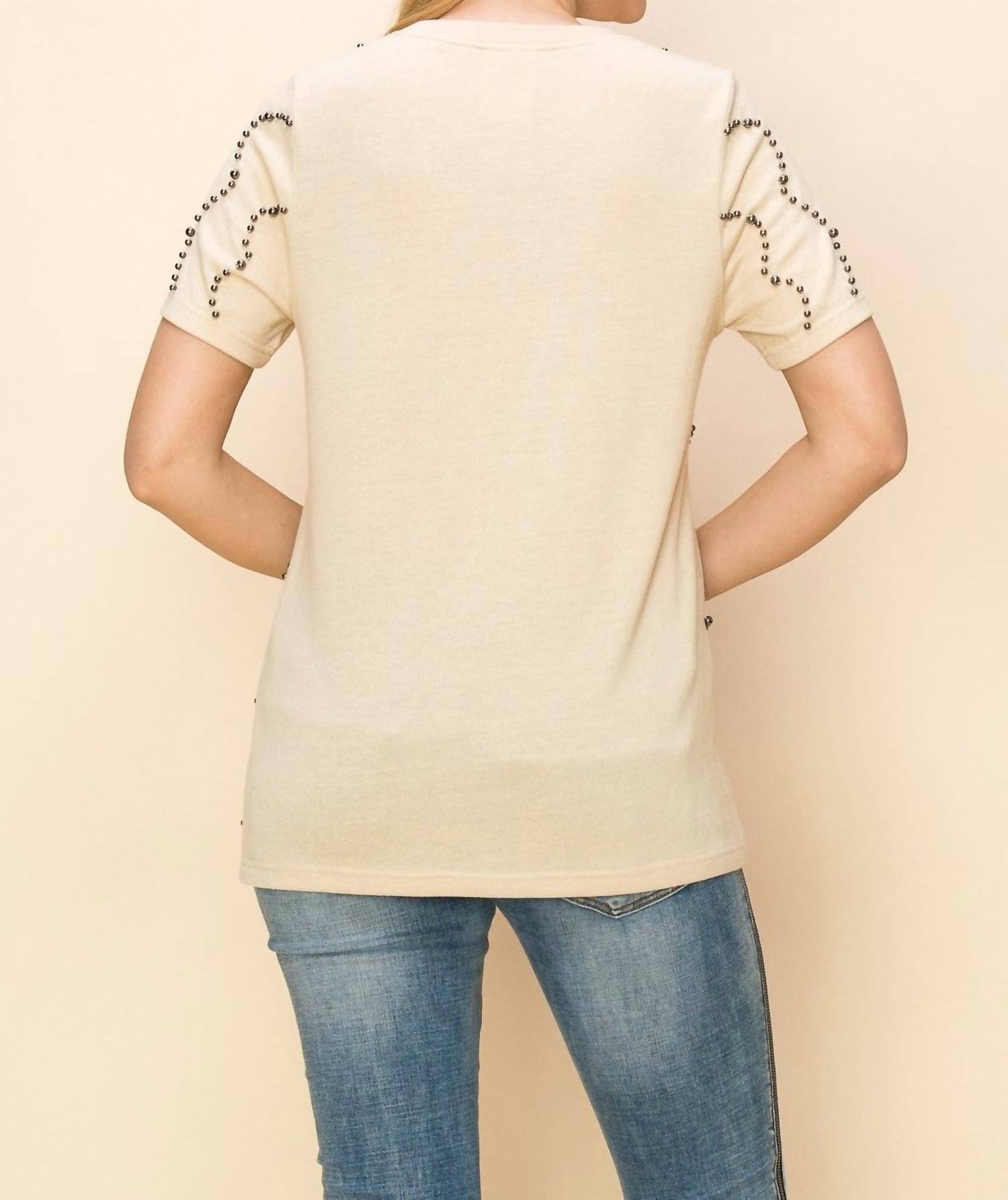 Vocal Apparel - Choker Neckline Keyhole Top