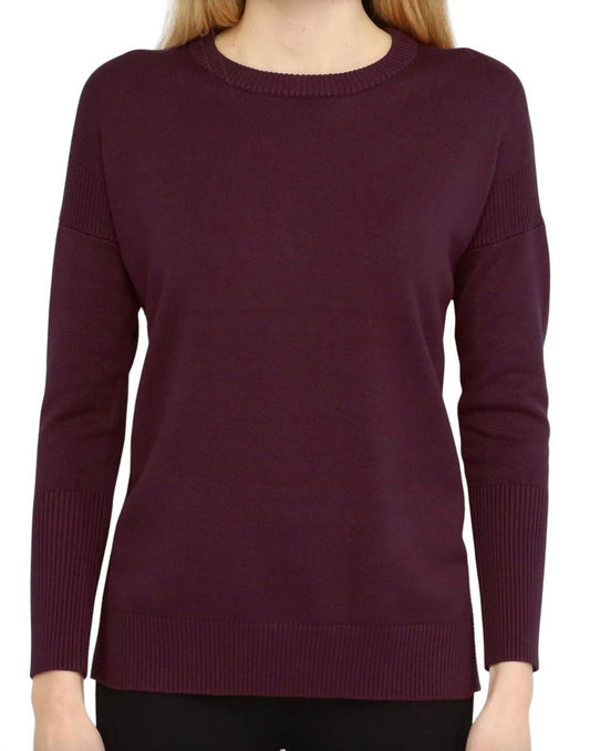 Metric Knits - CREW NECK PULLOVER TOP W/ SIDE SLITS