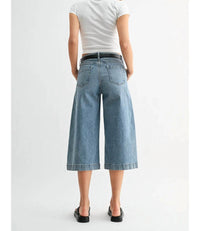 Just Black Denim - Sideseam Wide Capri Jeans