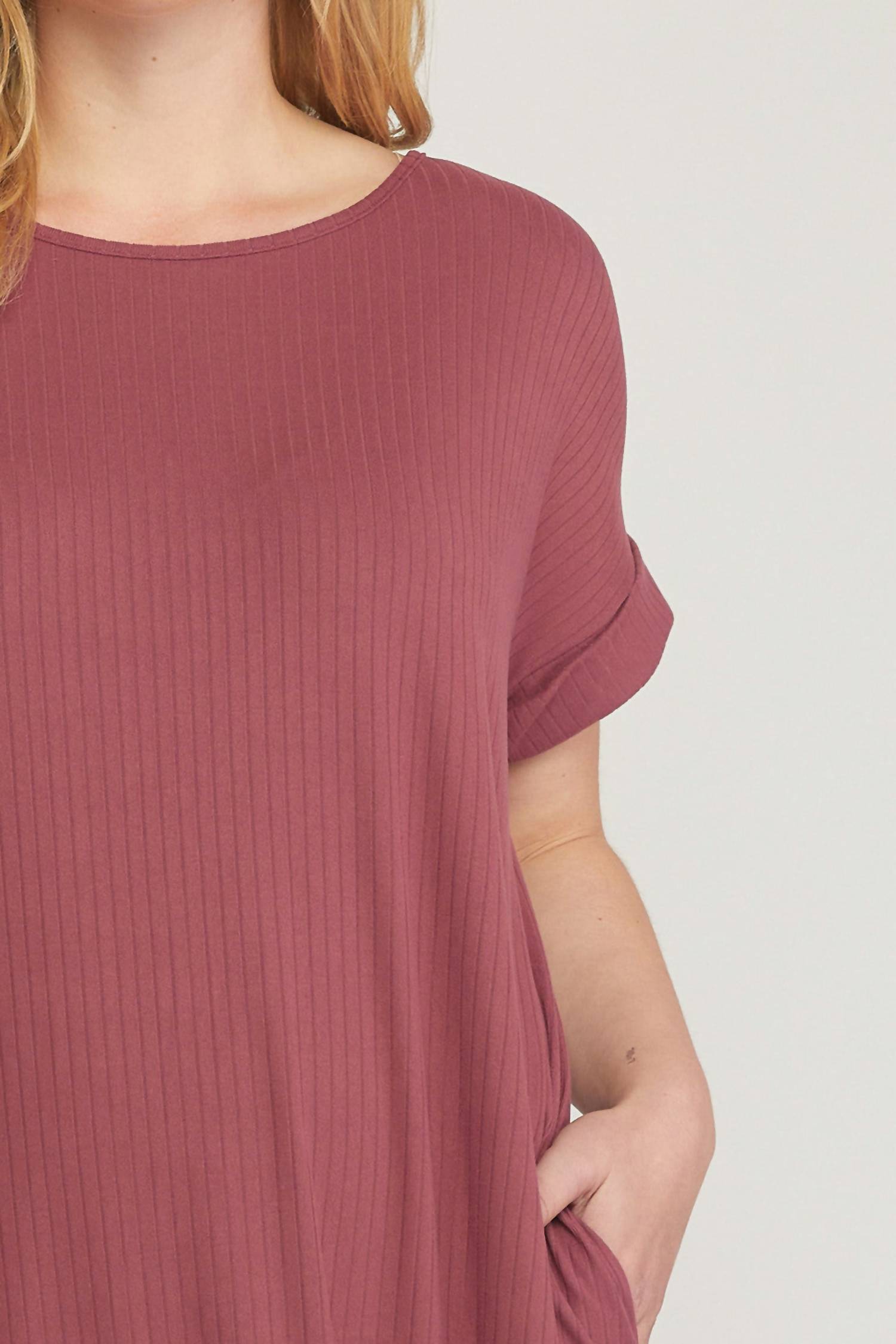 Entro - Ribbed Pocket Midi Dress