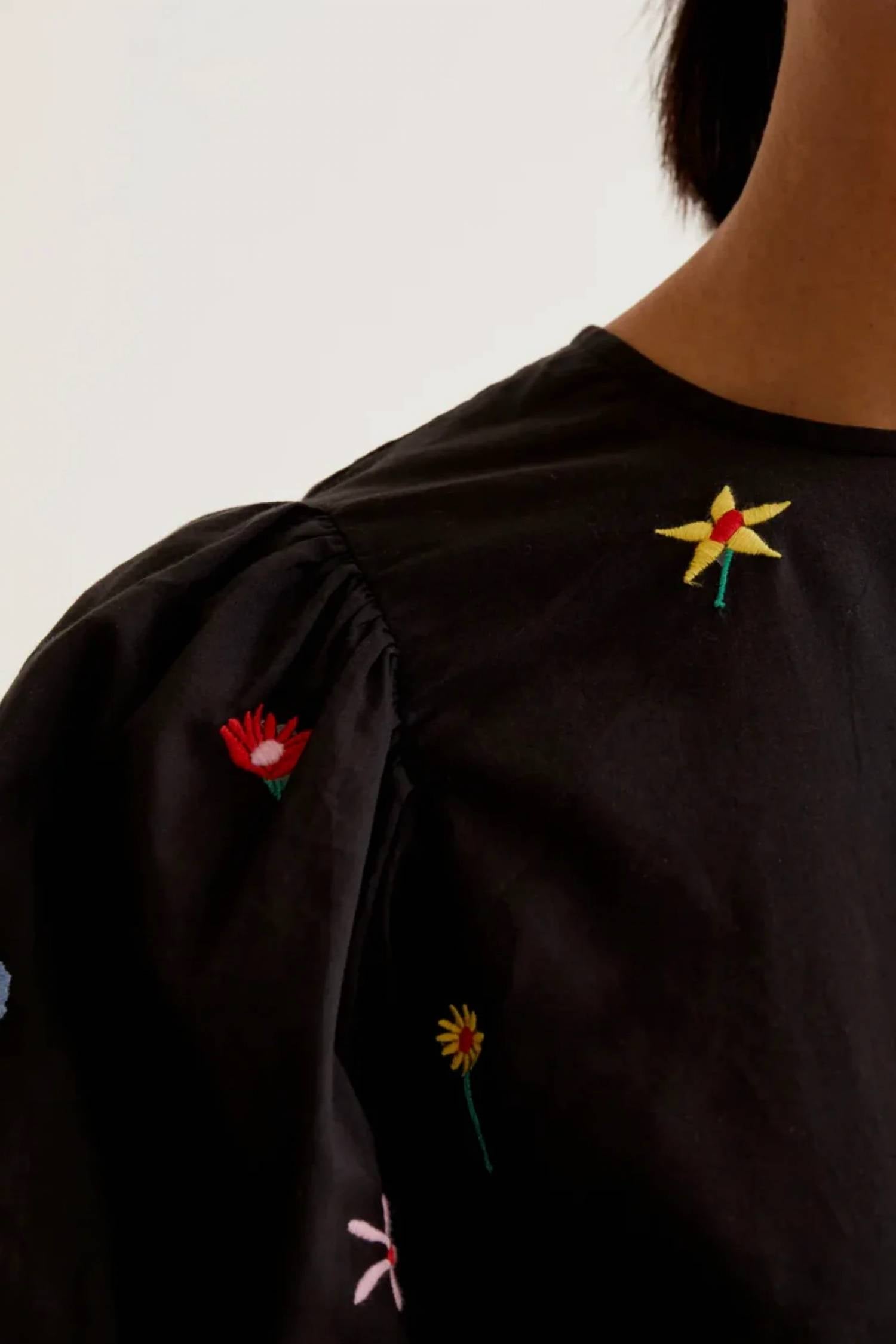 Compania Fantastica - Long Sleeve Floral Top