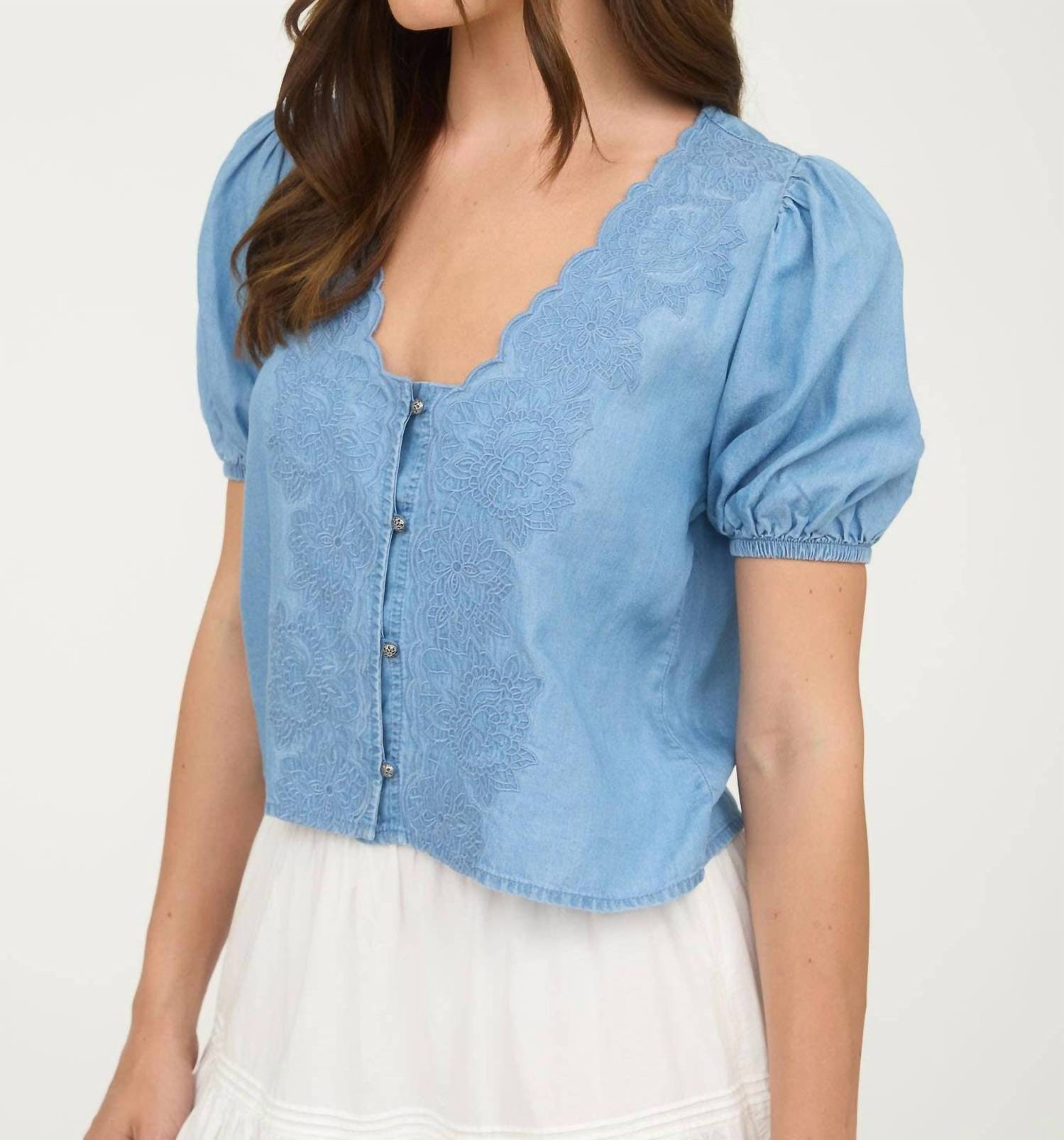 Blu Pepper - Kennedy Scallop Trim Embroidered Blouse