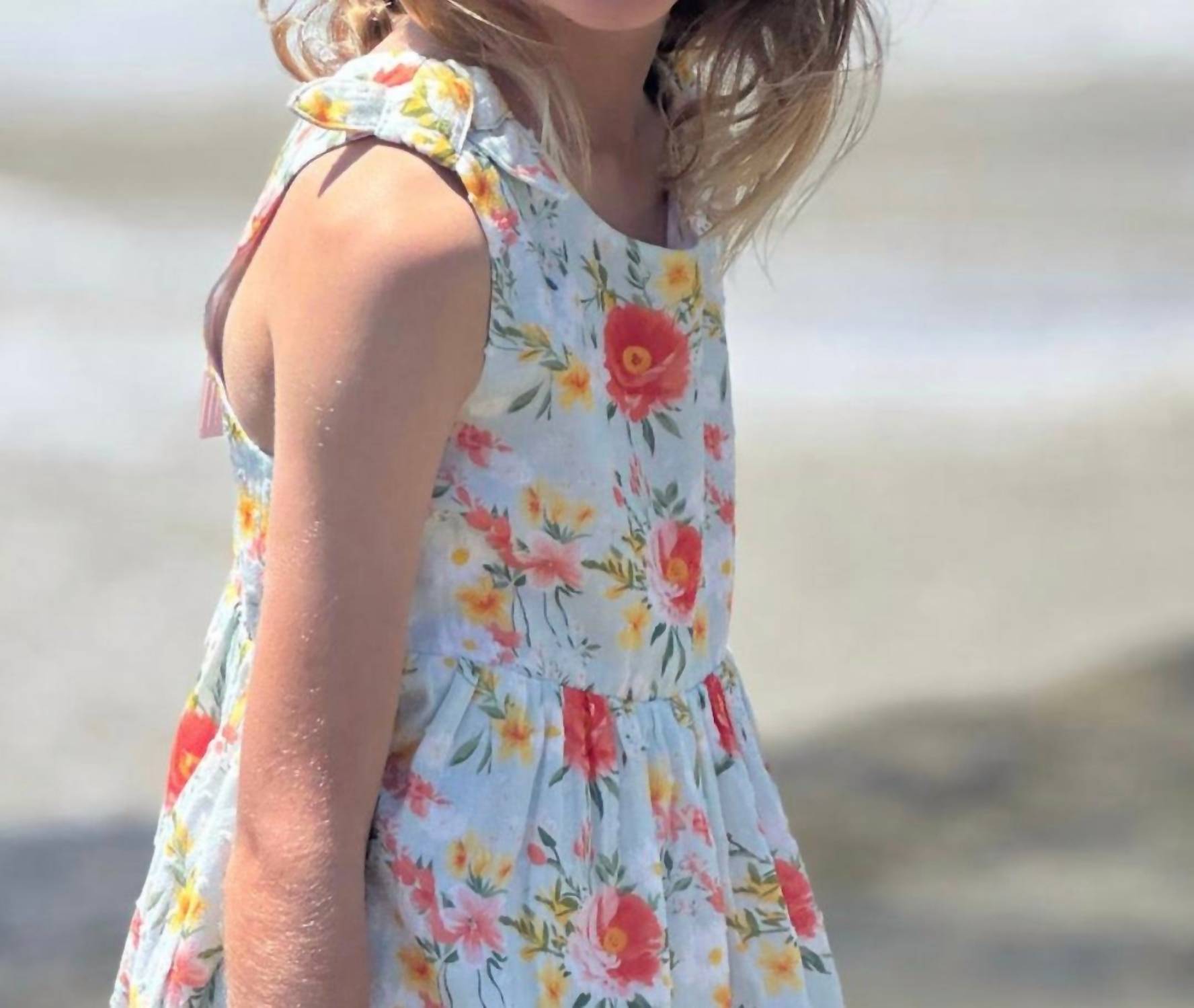 VIGNETTE Emma Dress in retro roses - kids' dress - detail view