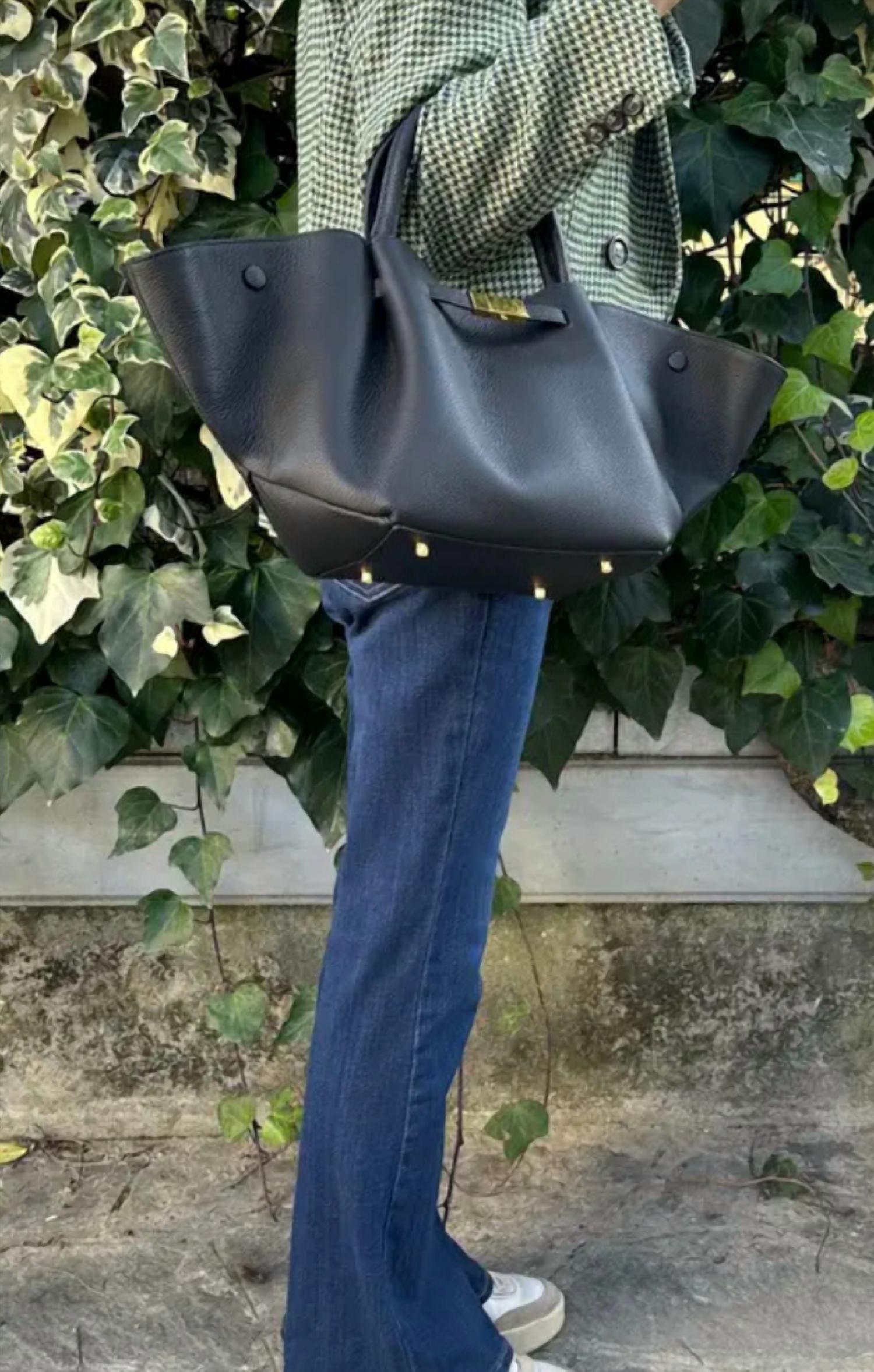 Mint Exclusives - Women's Christin Genuine Leather Bag