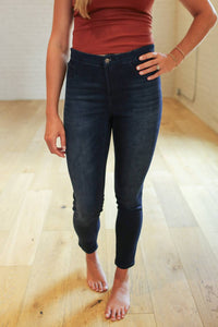 Cenia - Signature Style Skinny Jeans