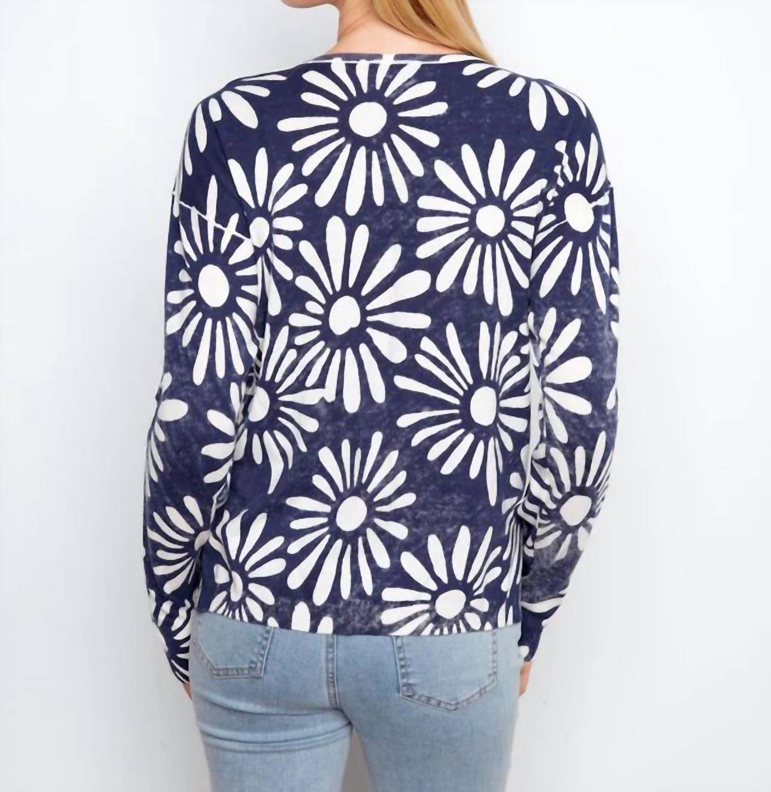 Charlie B - Long Sleeve Reversible Printed V-Neck Sweater