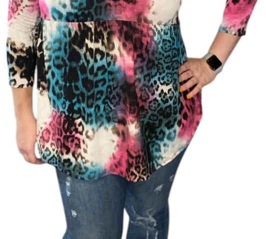 Honeyme - Colorful Leopard Babydoll Tee