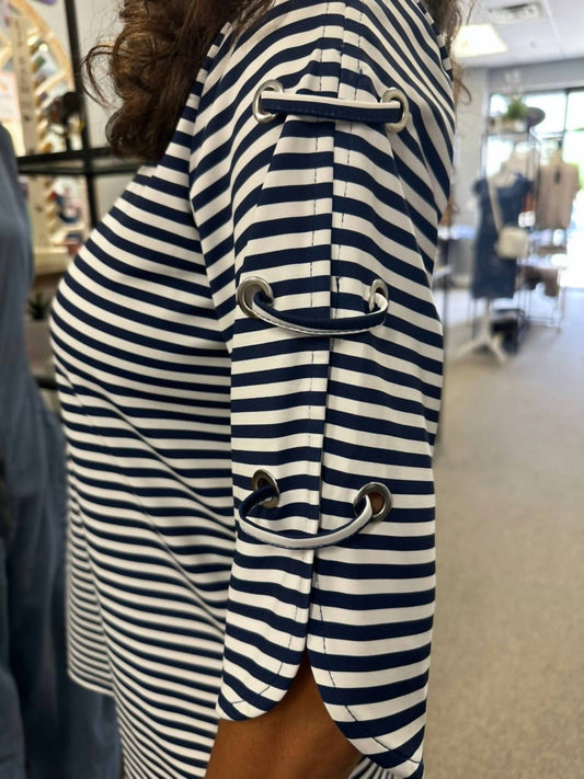 Lulu-B - Open Shoulder Top