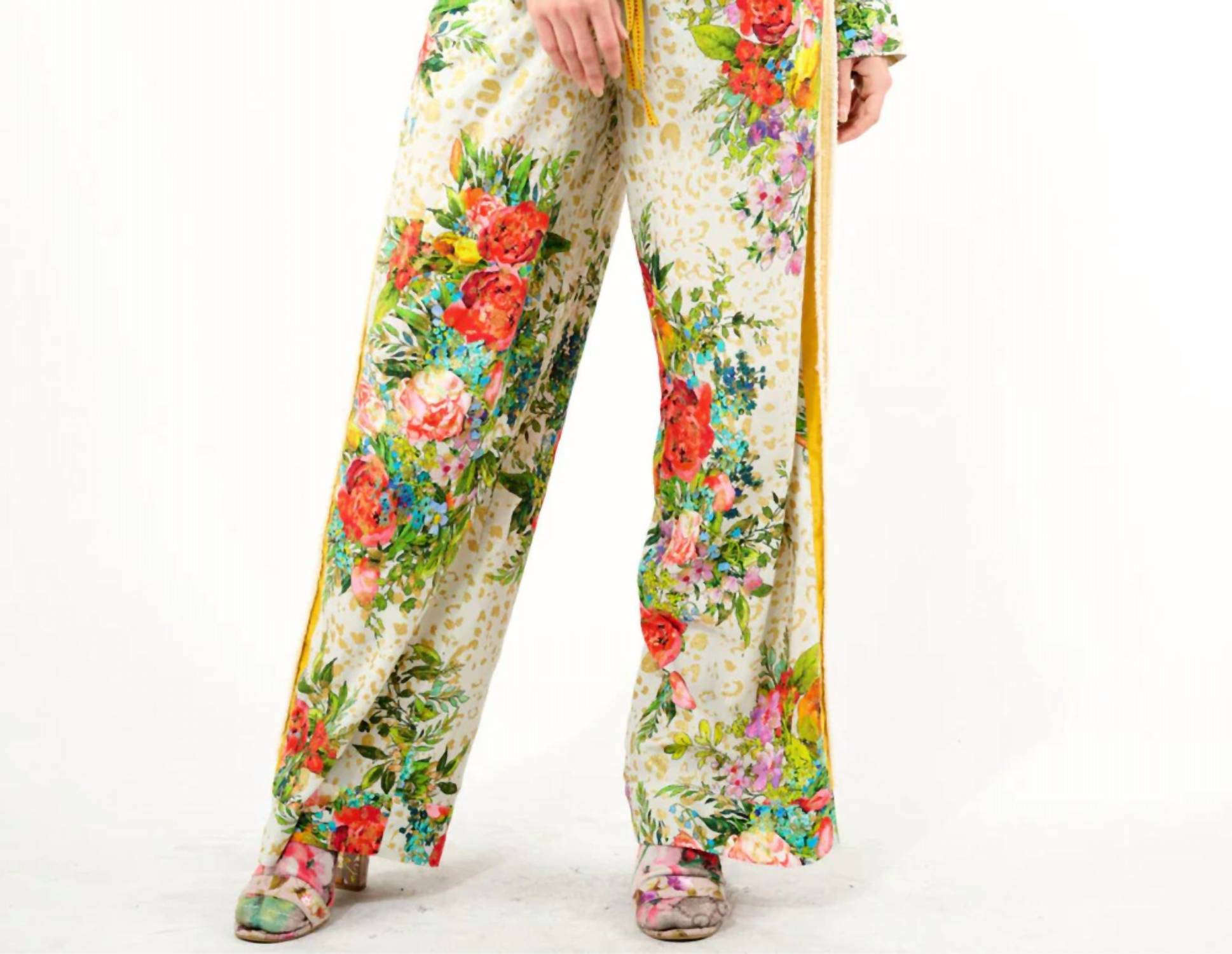 Aratta Harriet Elastic Waist Pants in cream floral combo - women's pants