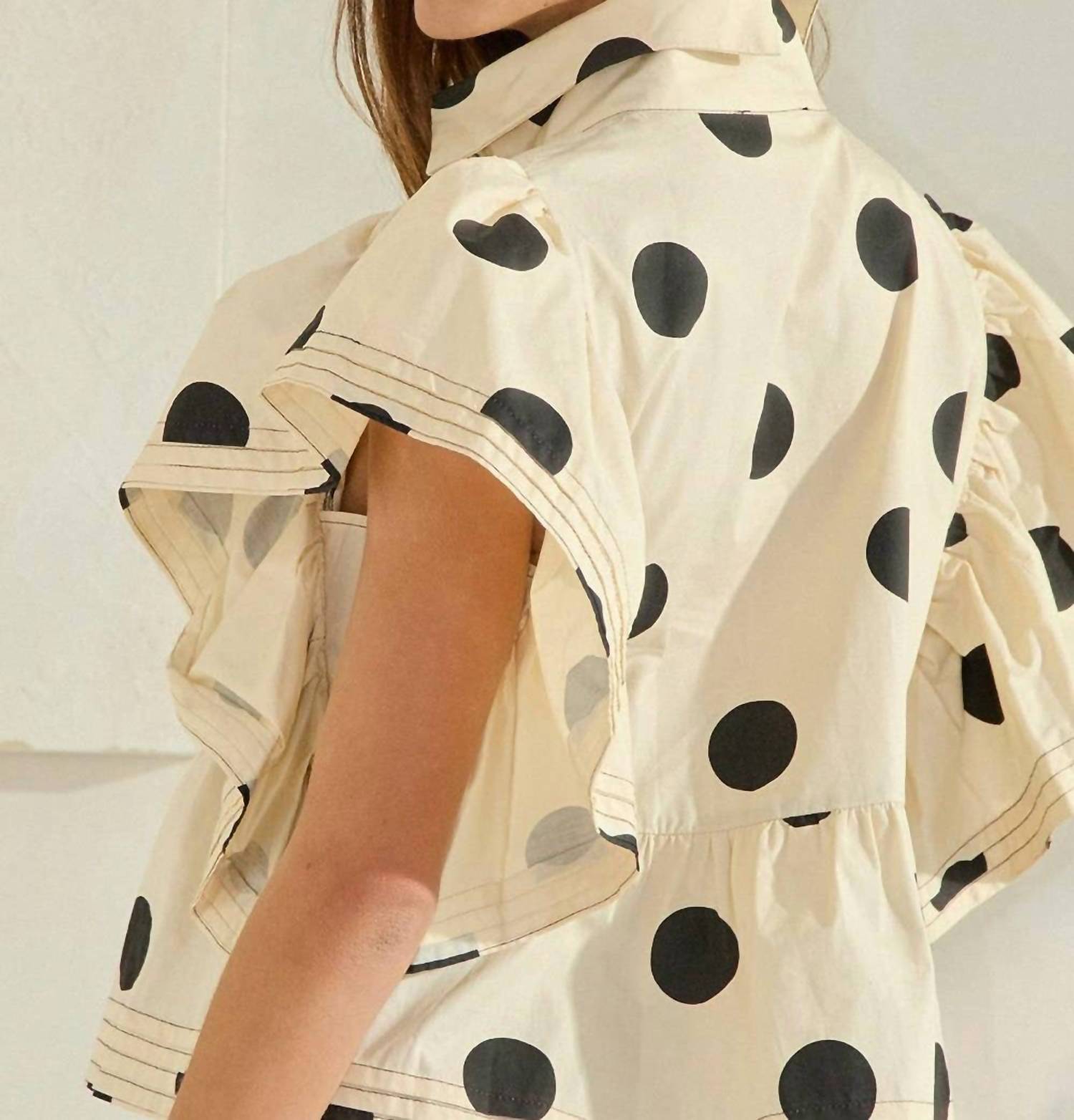 Bucketlist - Ruffle Sleeves Pintuck Detail Polka Dot Print Top