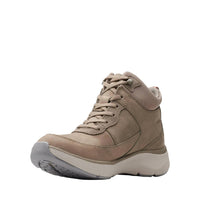Clarks - Women's Wave 2.0 Mid Casual Dress Boots