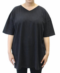 Liz And Jane - Solid Oversized V Neck Tee T-shirt - Plus