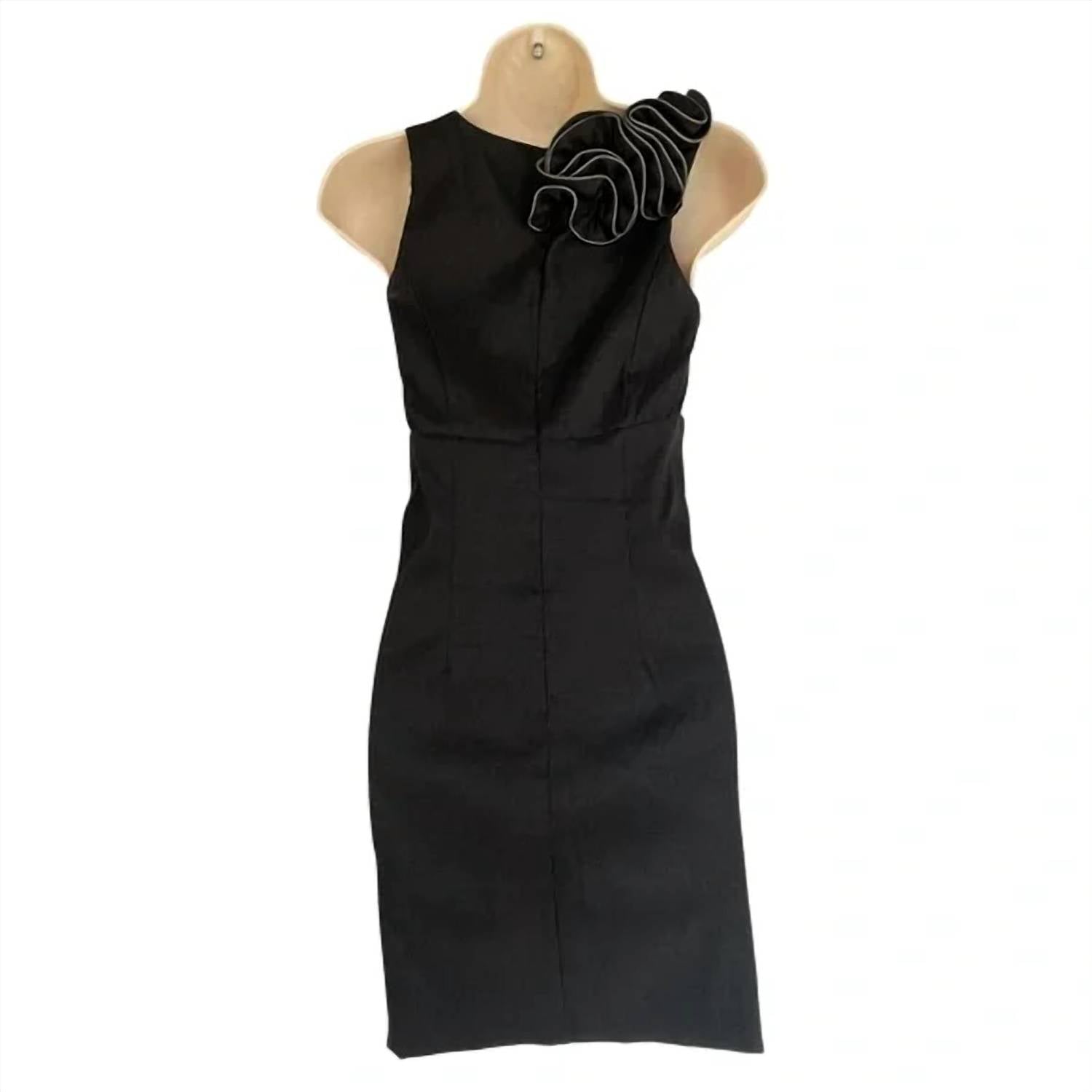 Betsy & Adam - Women's 3-d Flower Cocktail Dress