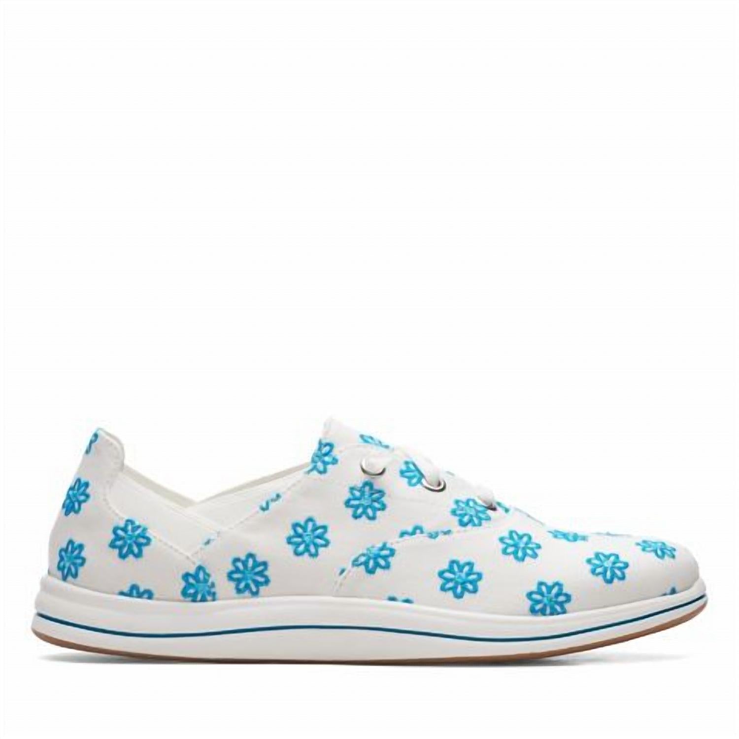 Clarks - Women's Cloudsteppers Breeze Ave Sneakers