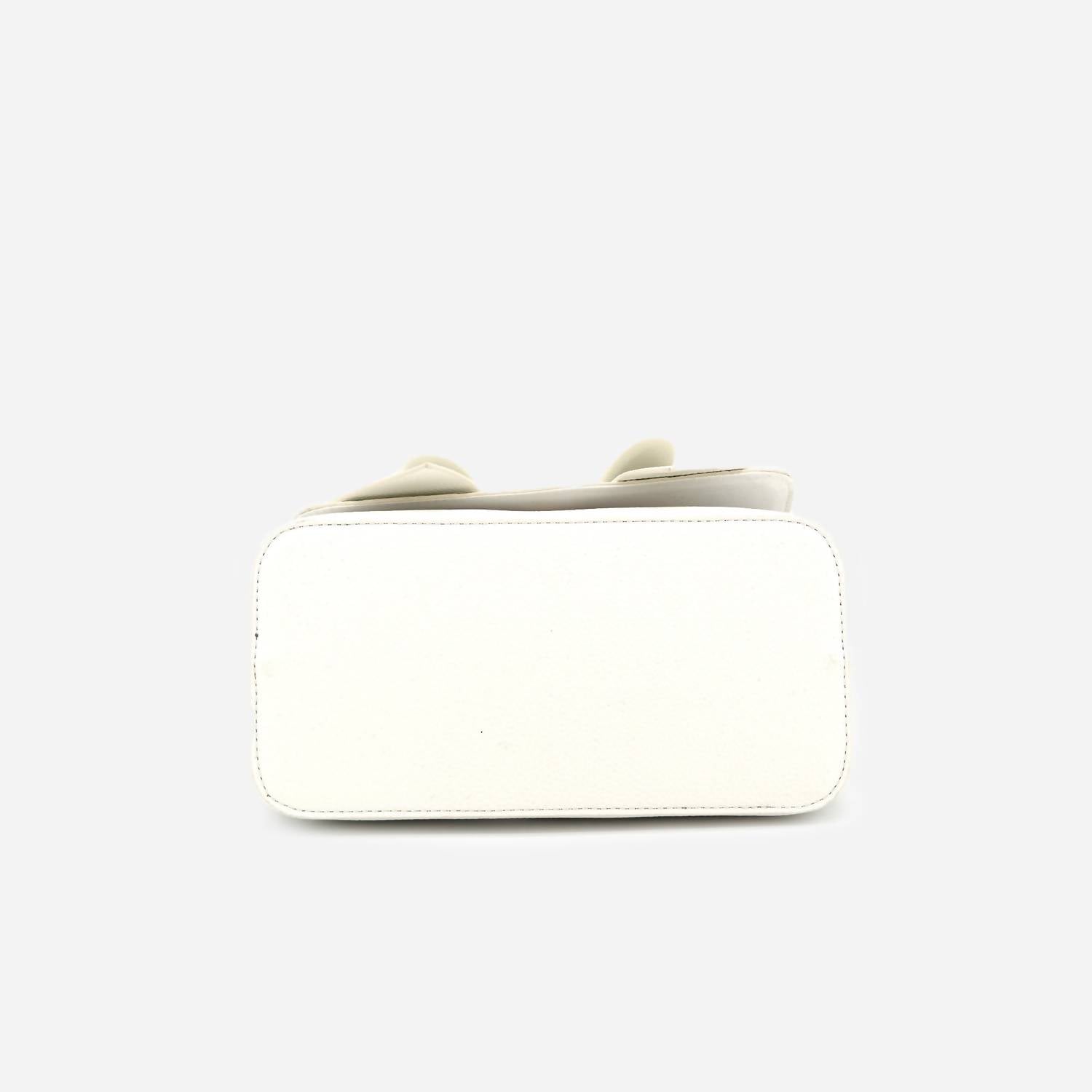 Like Dreams - Women's Crossi Bow Embossed Small Crossbody Bag