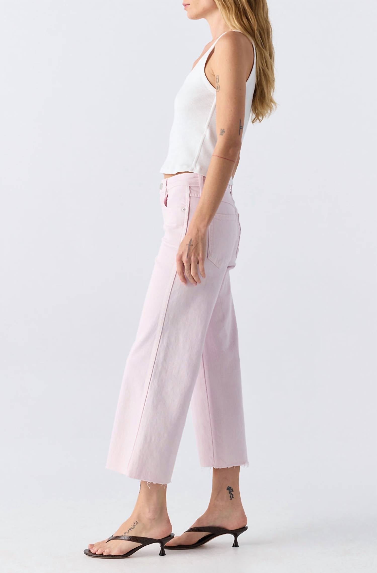 Amo - Marjorie Mid Rise Relaxed Fit Jeans