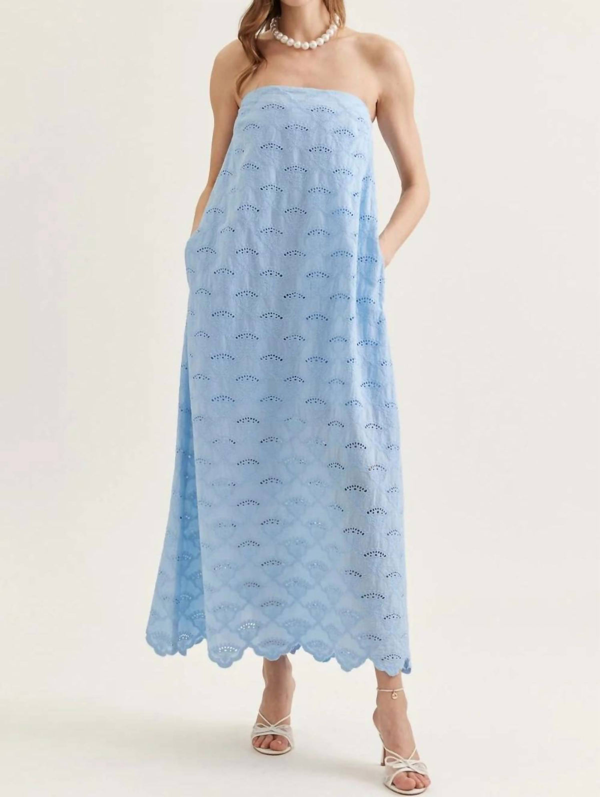 Entro - Modern Romance Midi Dress