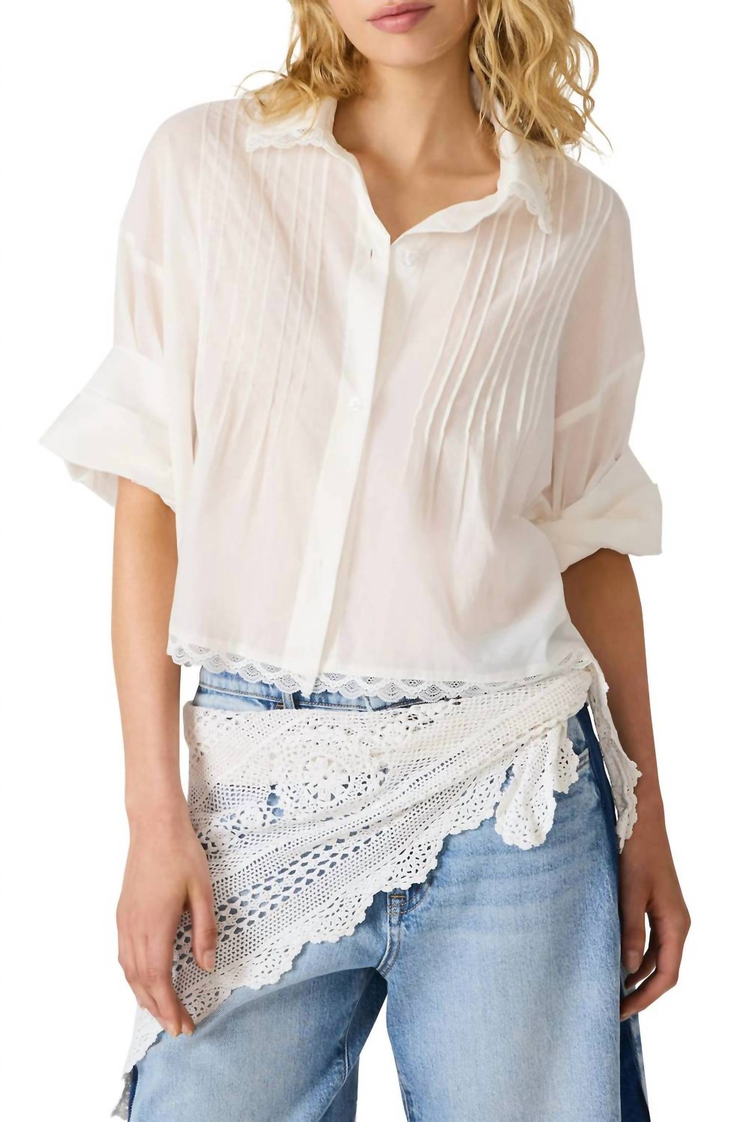 Steve Madden - Delphi Lace Button Up Top