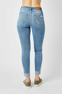Judy Blue - Mid Rise Destroy & Cuff Skinny Jean