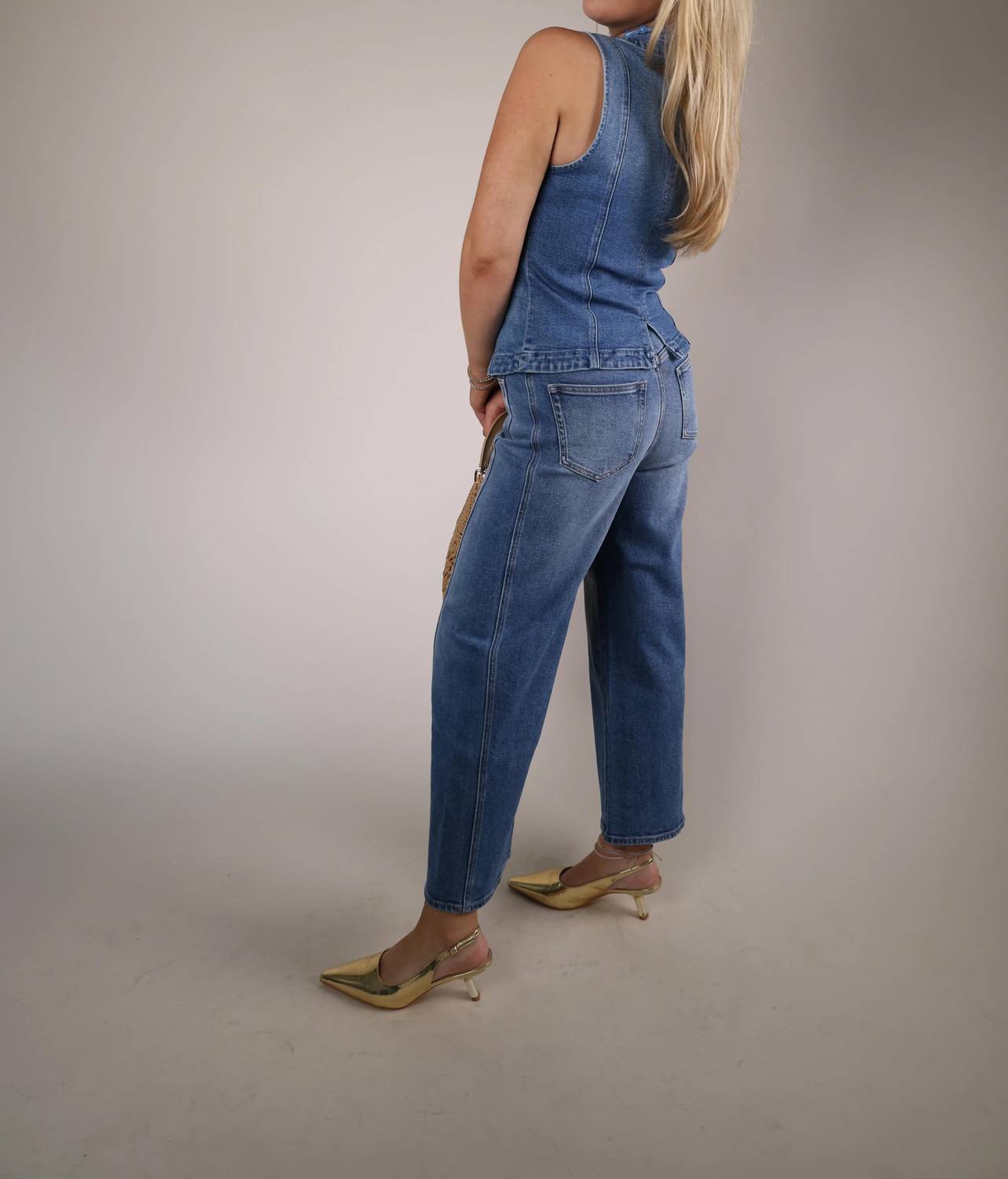 Z Supply - Women's Luna High Rise Bowed Crop Jeans