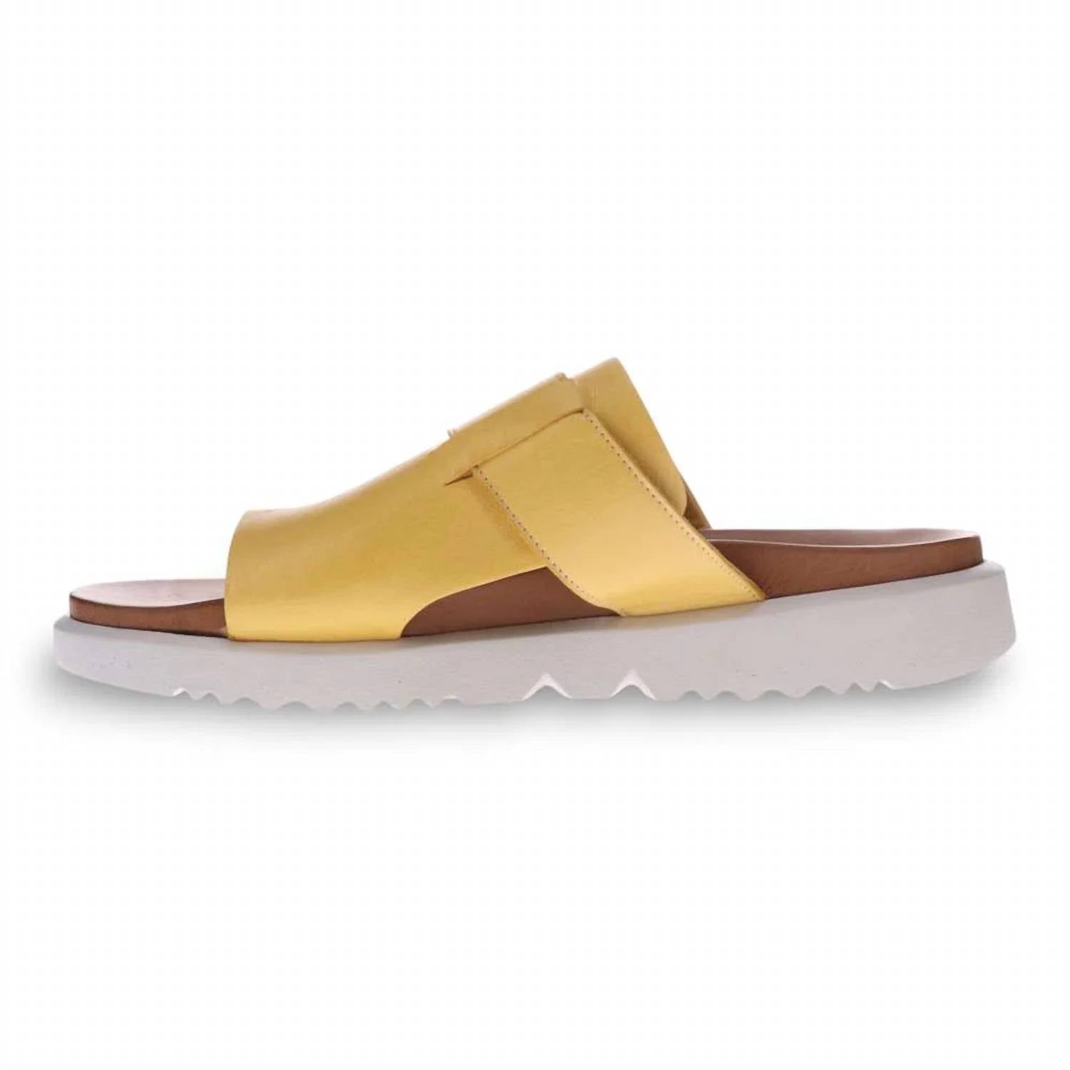 Revere - Women's Biscay Sandal