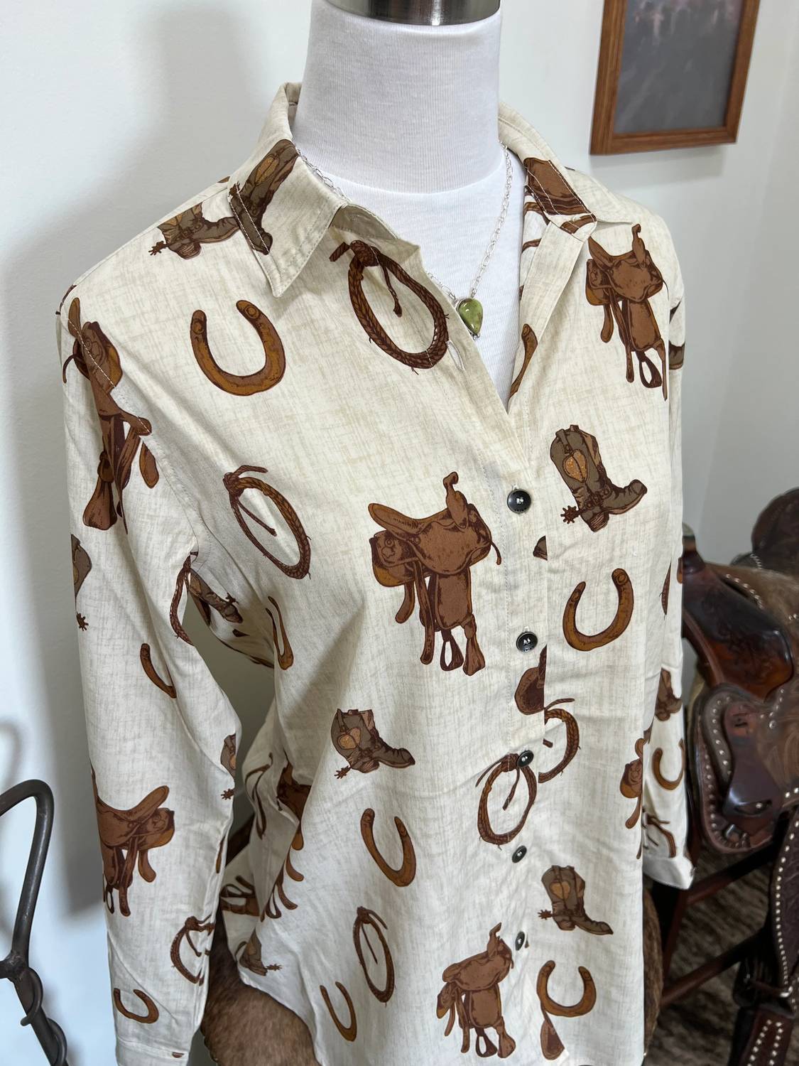Ariat - Women's Cowboy Tack Button-up Shirt