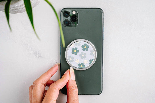 The Care Collective - Flower Magnetic Charger
