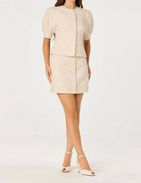 Astr - Cailey Puff Sleeve Button-front Top