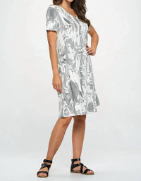 Focus Fashion - Short Sleeve Pullover Midi Dress