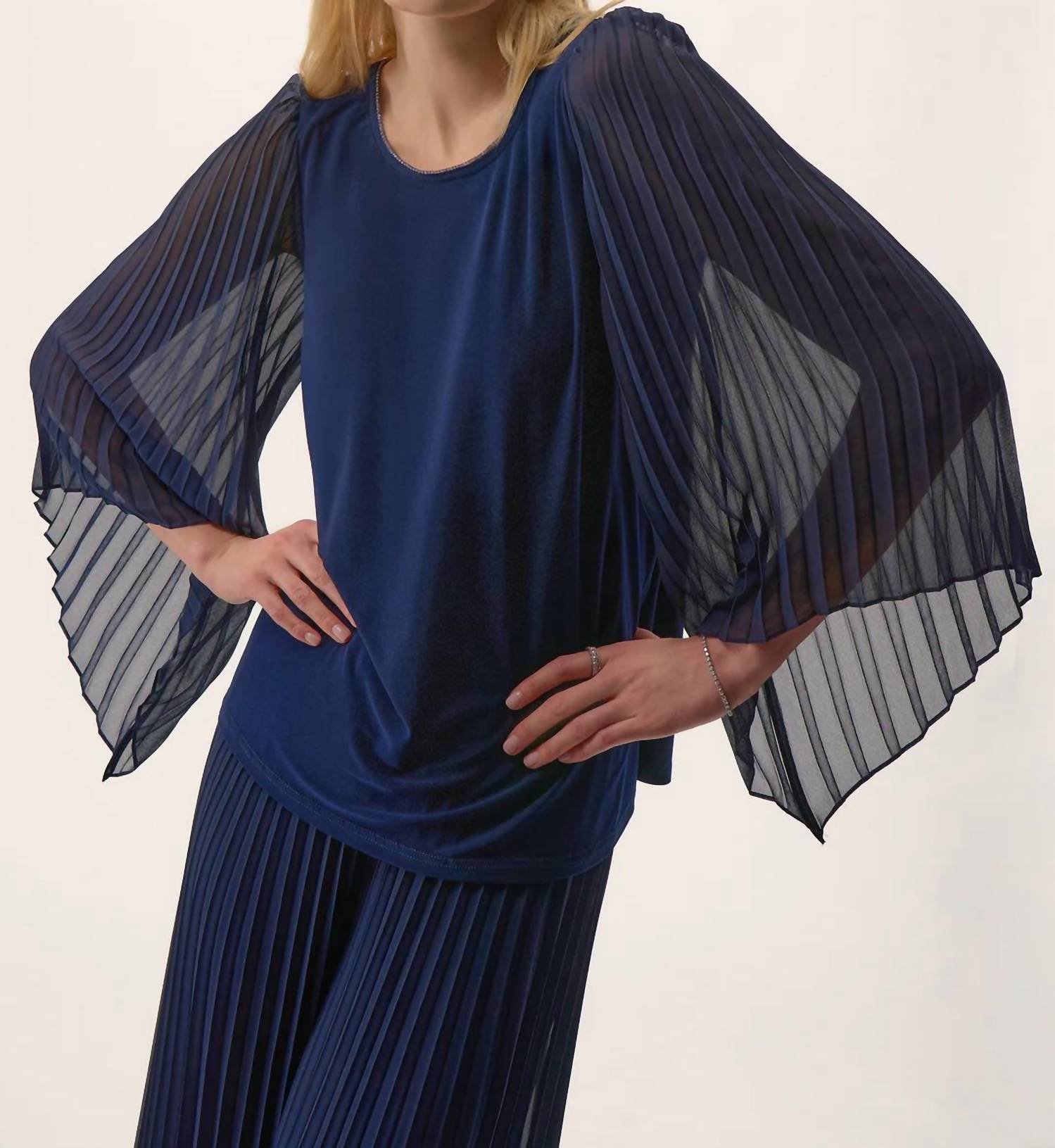 Joseph Ribkoff - Scoop Neck Long Pleated Sleeves Top