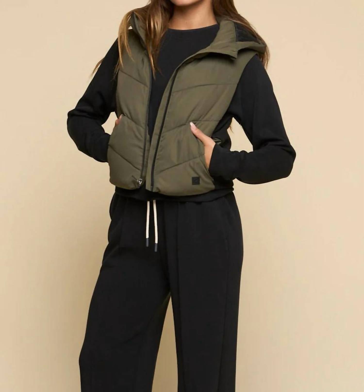 FUNDAMENTAL COAST Summit Sleeveless Vest in fatigue - women's jacket - detail view