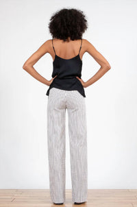Avenue Montaigne Flavia Bistro Pants in navy - women's jeans - detail view