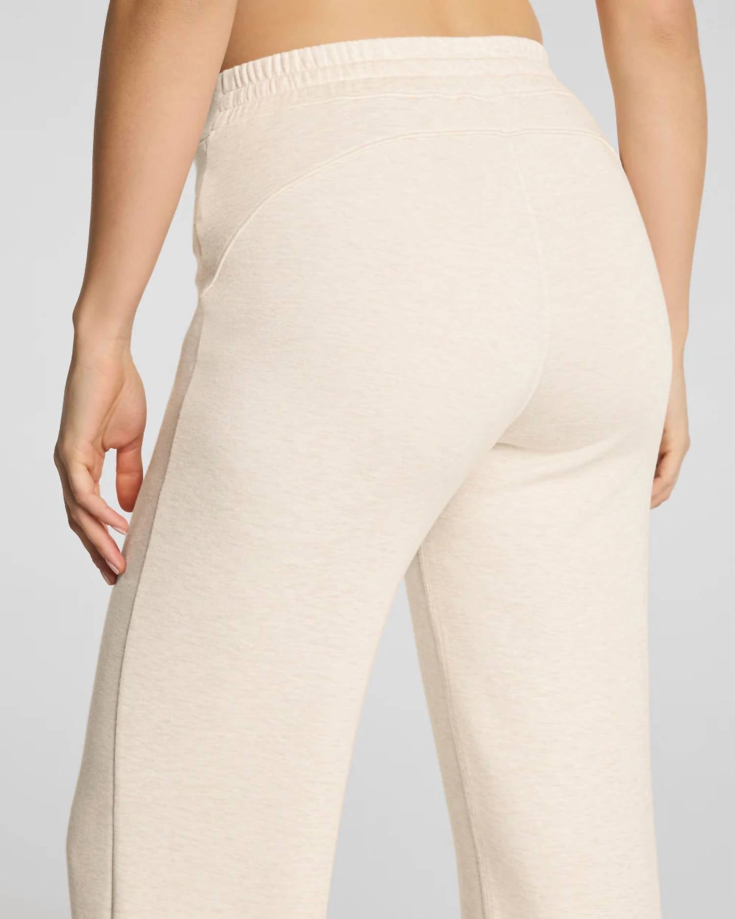 Spanx - Air Essentials Straight Leg Pant