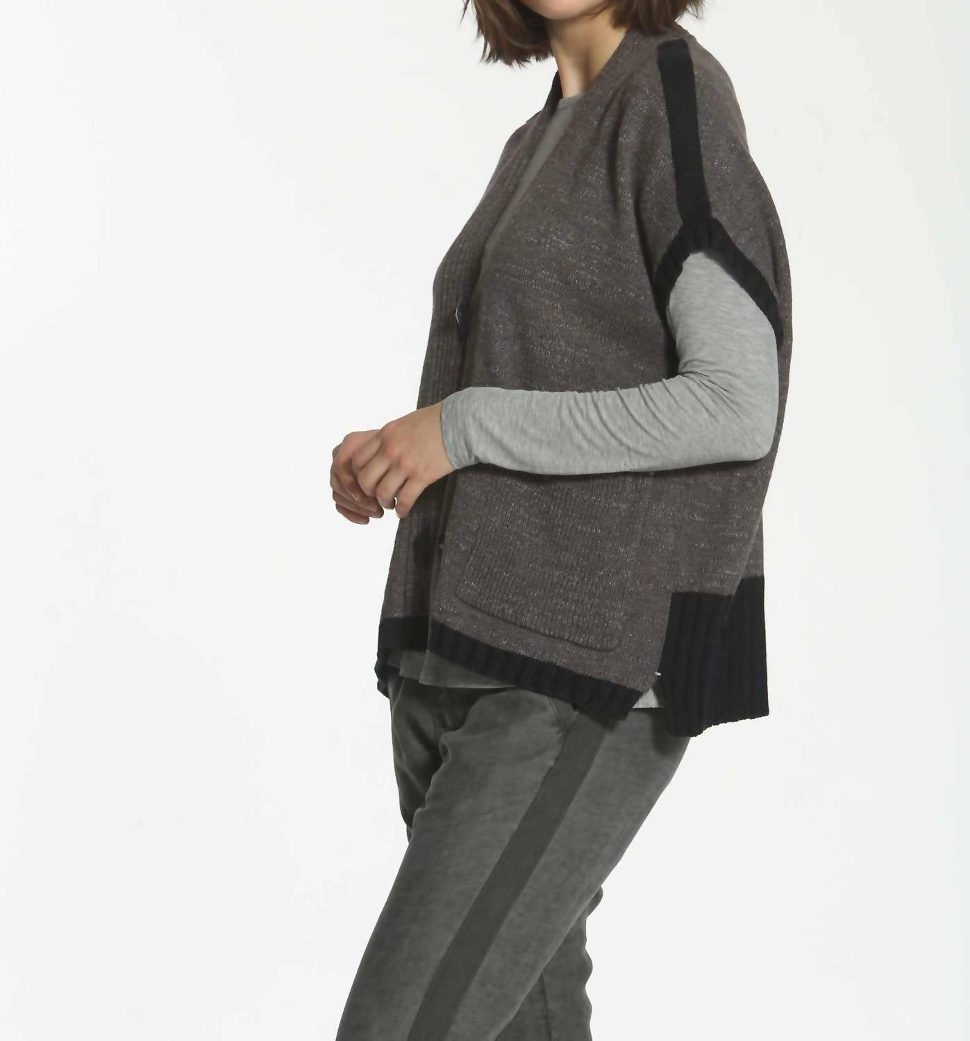 Label+Thread - Women's Boxy Slub Capelet Cardigan
