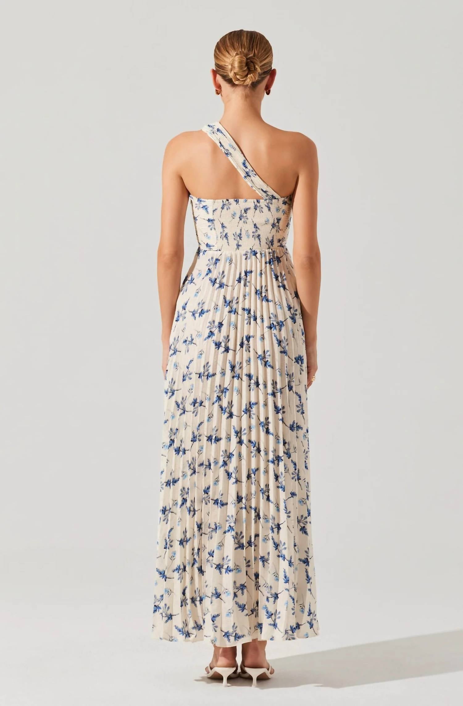 Astr - Rasya Maxi Dress