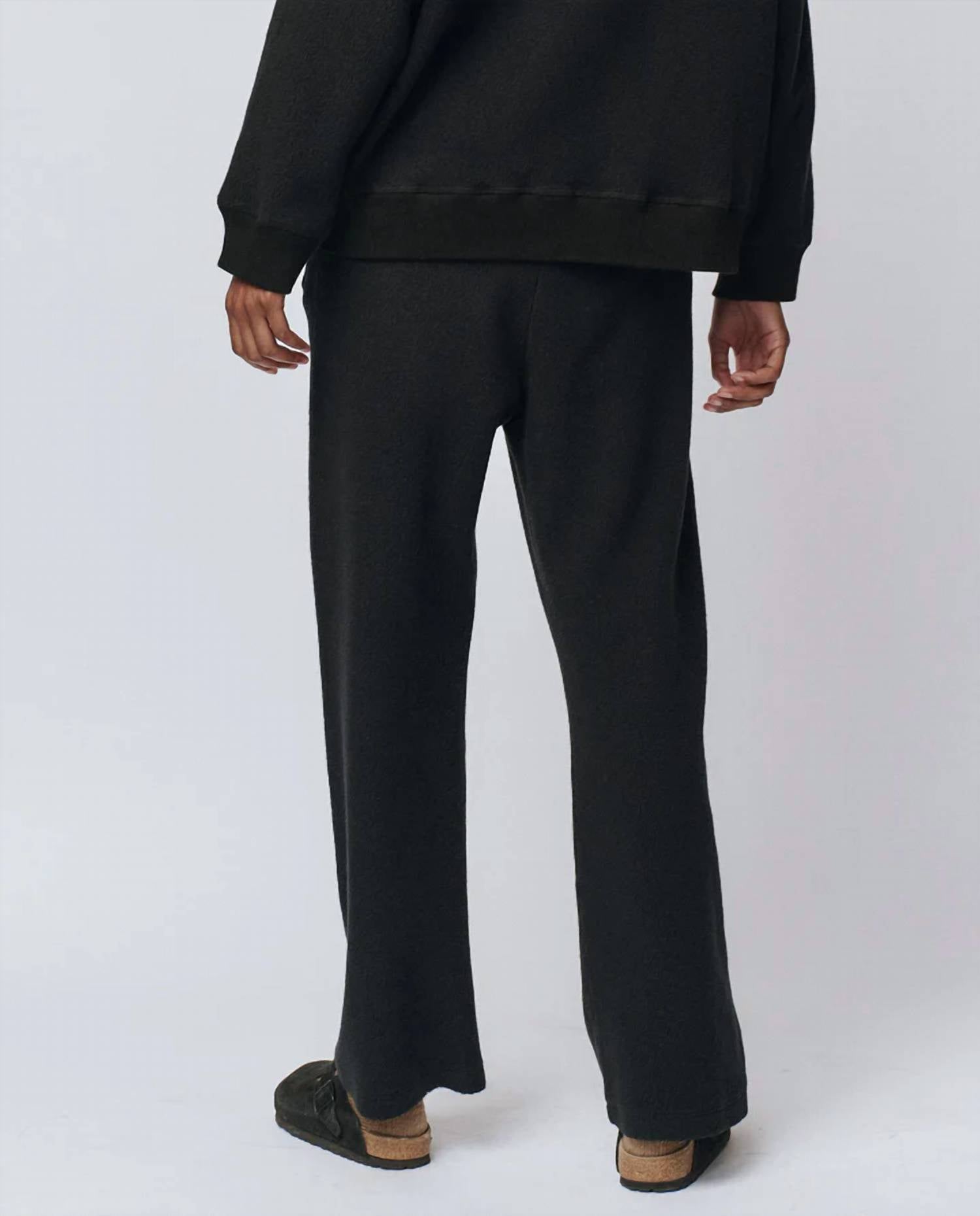 THE GREAT. The Plush Victory Sweatpant in black - women's pants - detail view