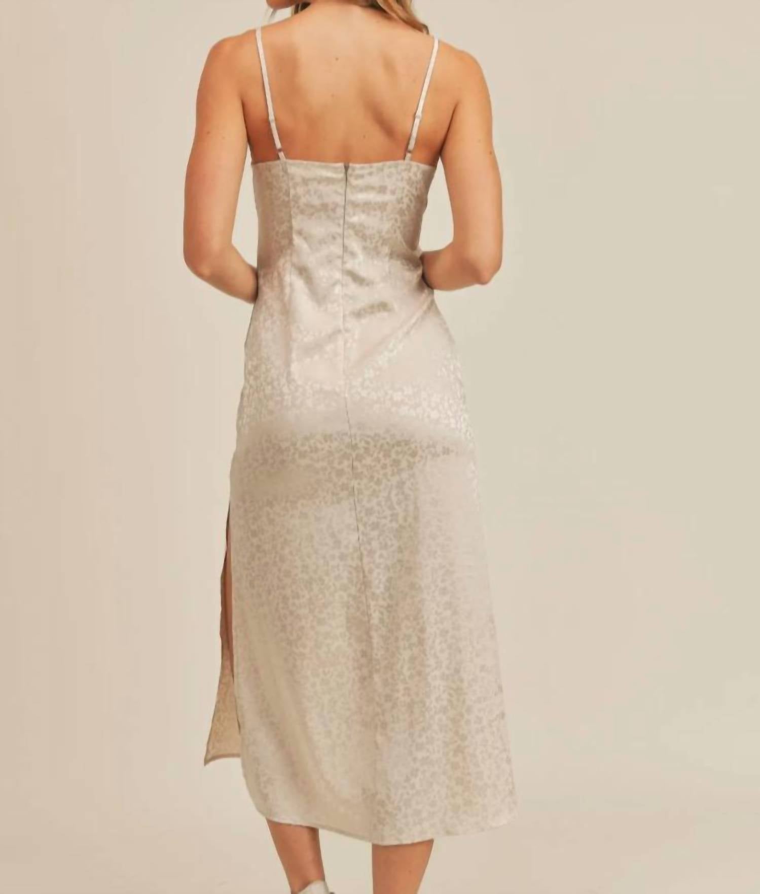 Sadie & Sage - Just For You Satin Midi Dress