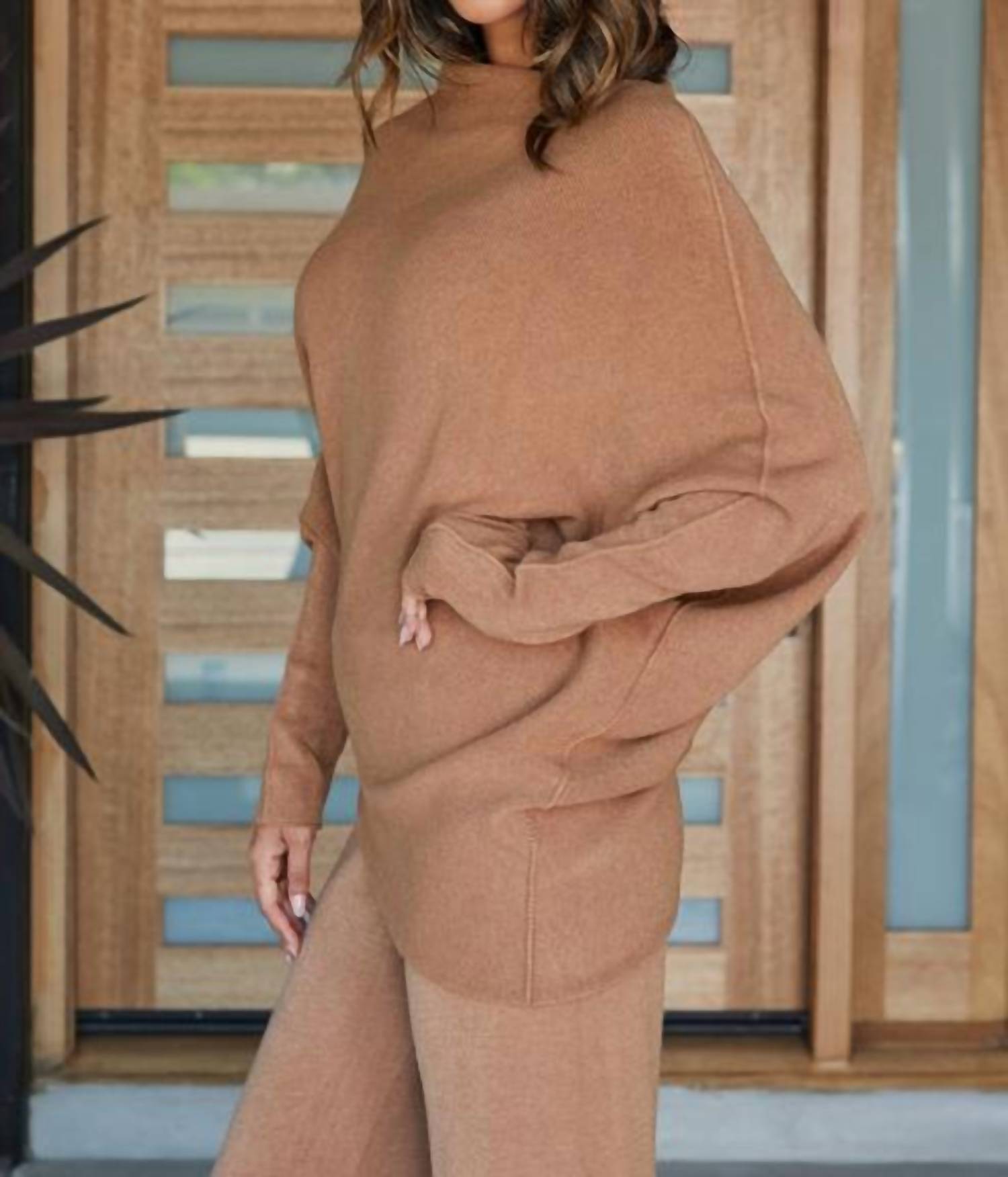 Milio Milano - Asymmetrical Long Sleeve Sweater