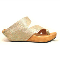 Cydwoq - Women's Strike Wedge Sandals
