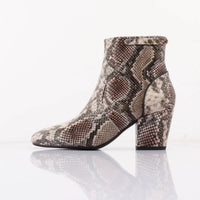 Gini & Albert - Women's Cartwright Boots