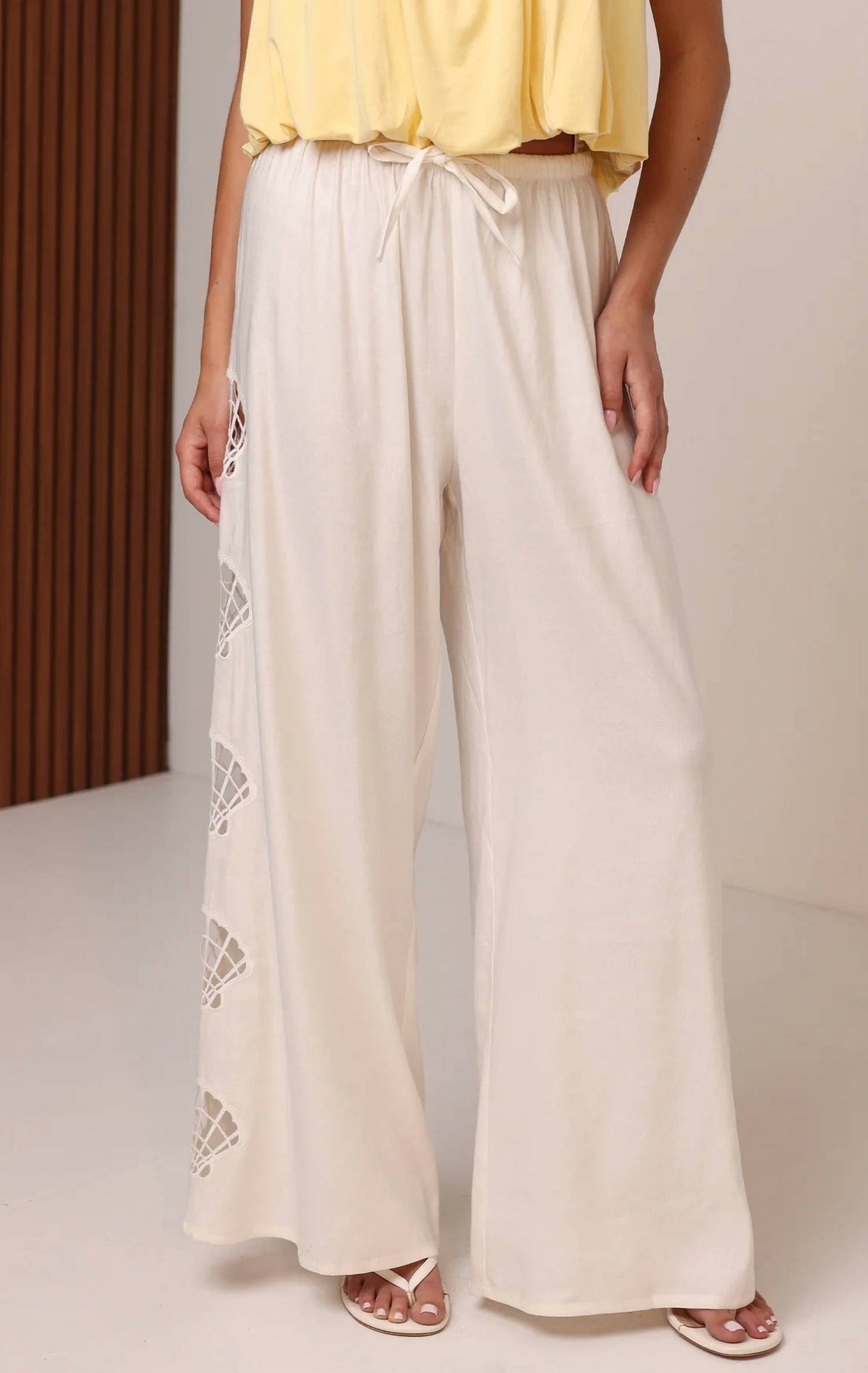 Shore - Shelly Relaxed Wide-leg Pant