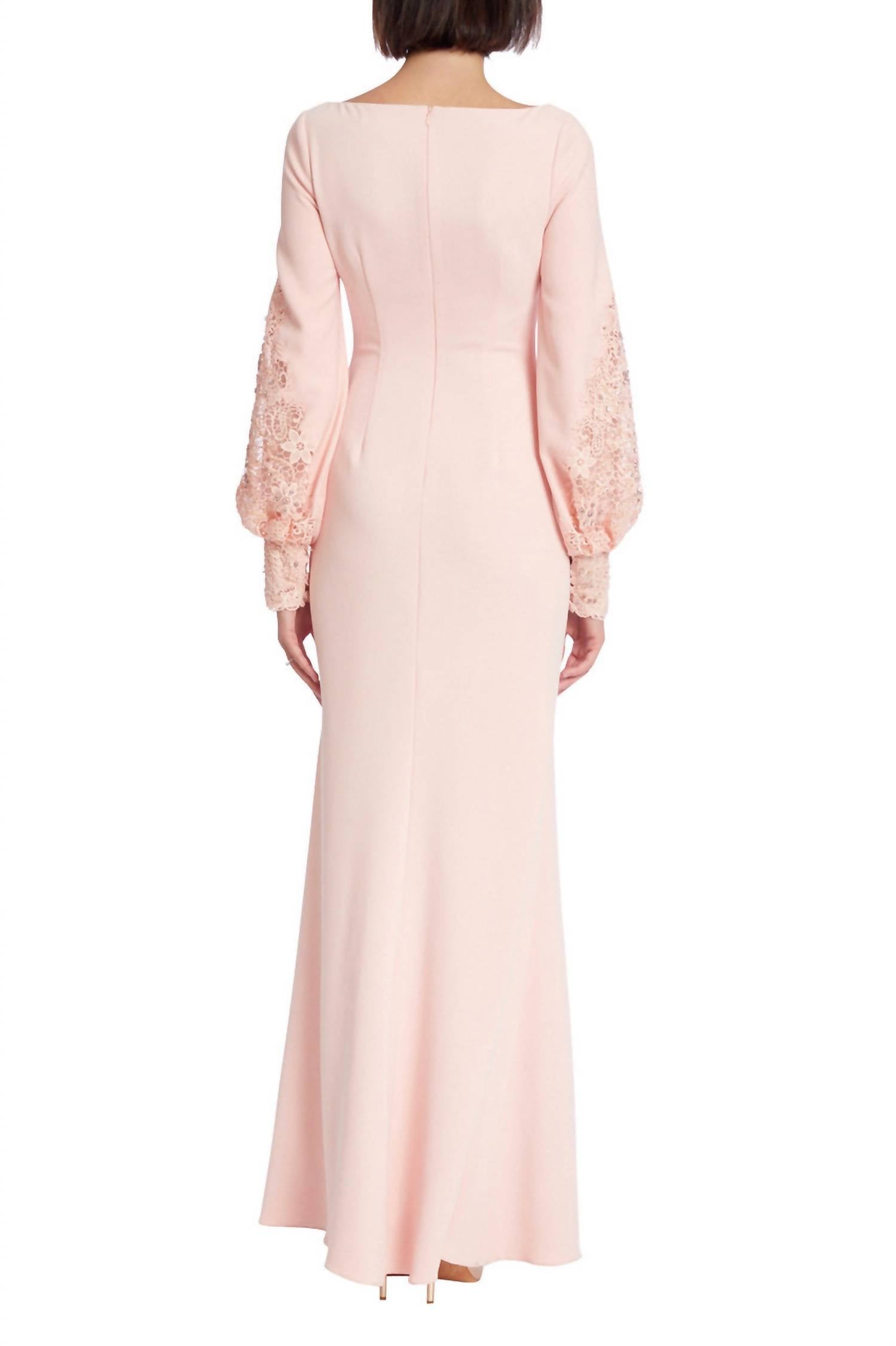 Badgley Mischka - Women's Detail Bishop Sleeve Zipper Back Stretch Crepe Gown