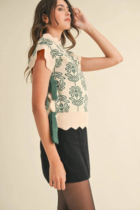 &Merci - Mock Neck Floral Sweater Vest